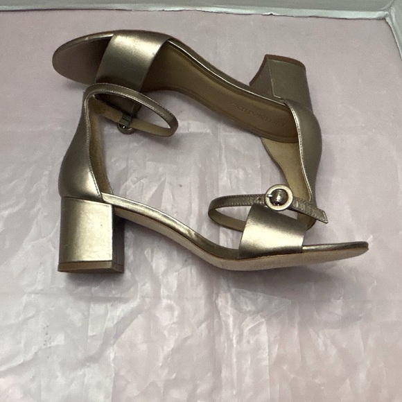 BERNARDO sandals - Picture 11 of 11